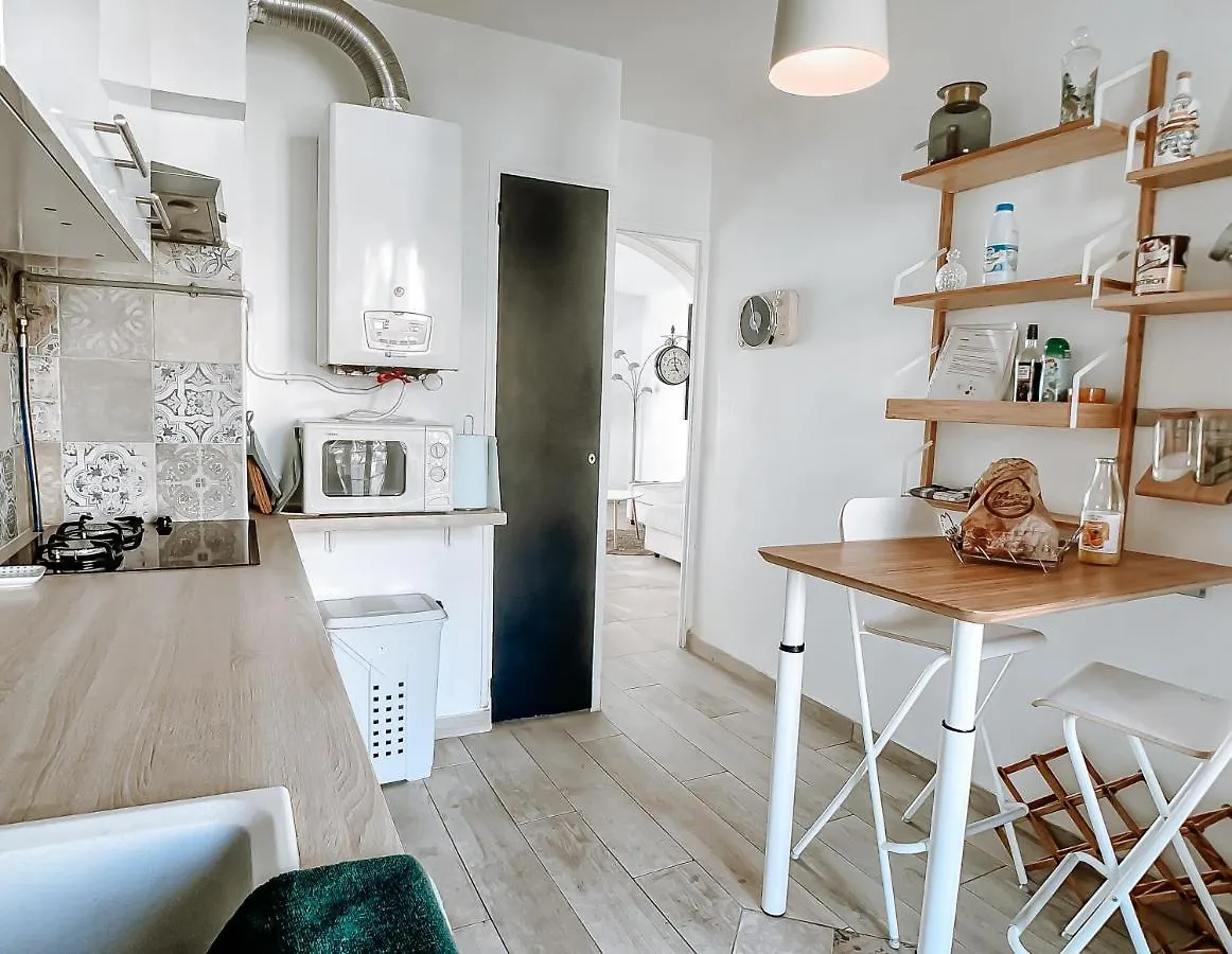 Appartement T3 Tout Confort A 500M De La Mer Saint-Cyr-sur-Mer Apartment