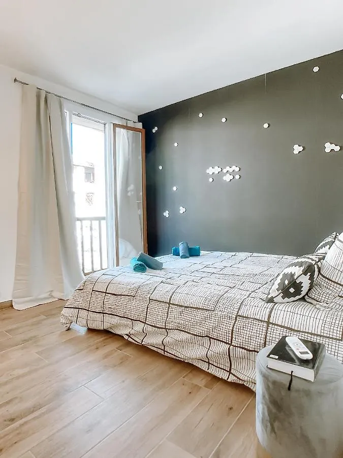 Appartement T3 Tout Confort A 500M De La Mer Saint-Cyr-sur-Mer 0*,  France