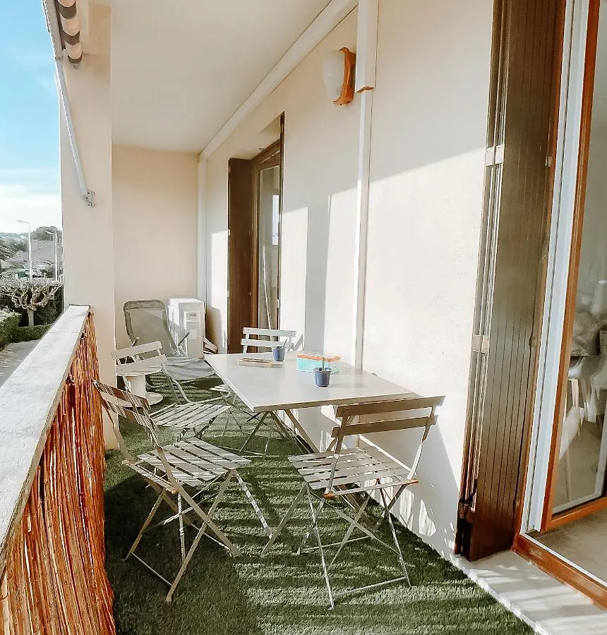 Appartement T3 Tout Confort A 500M De La Mer Saint-Cyr-sur-Mer Apartment